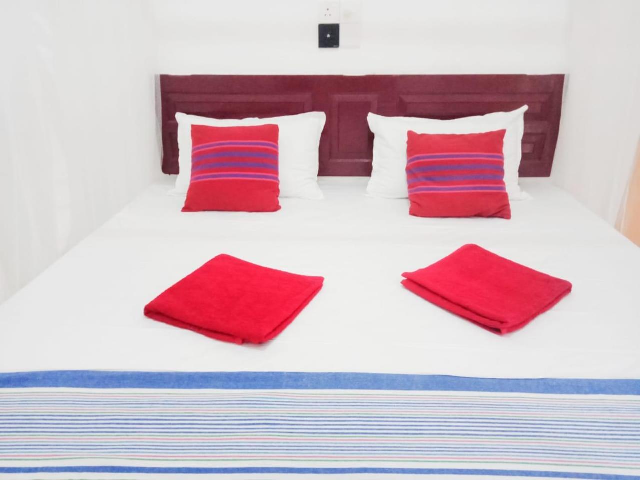 Arachchi Guest House Мирисса Экстерьер фото