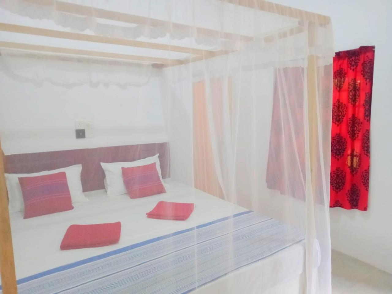Arachchi Guest House Мирисса Экстерьер фото